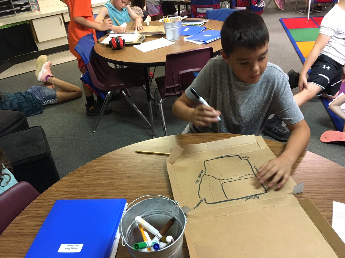 ashack04's tweet photo. Getting ready to make our salt maps tomorrow! Can’t wait 😊 @renaelementary @RenaPta @JoyceGSanders1 @DrJVanBuren https://t.co/hXALnedHoa