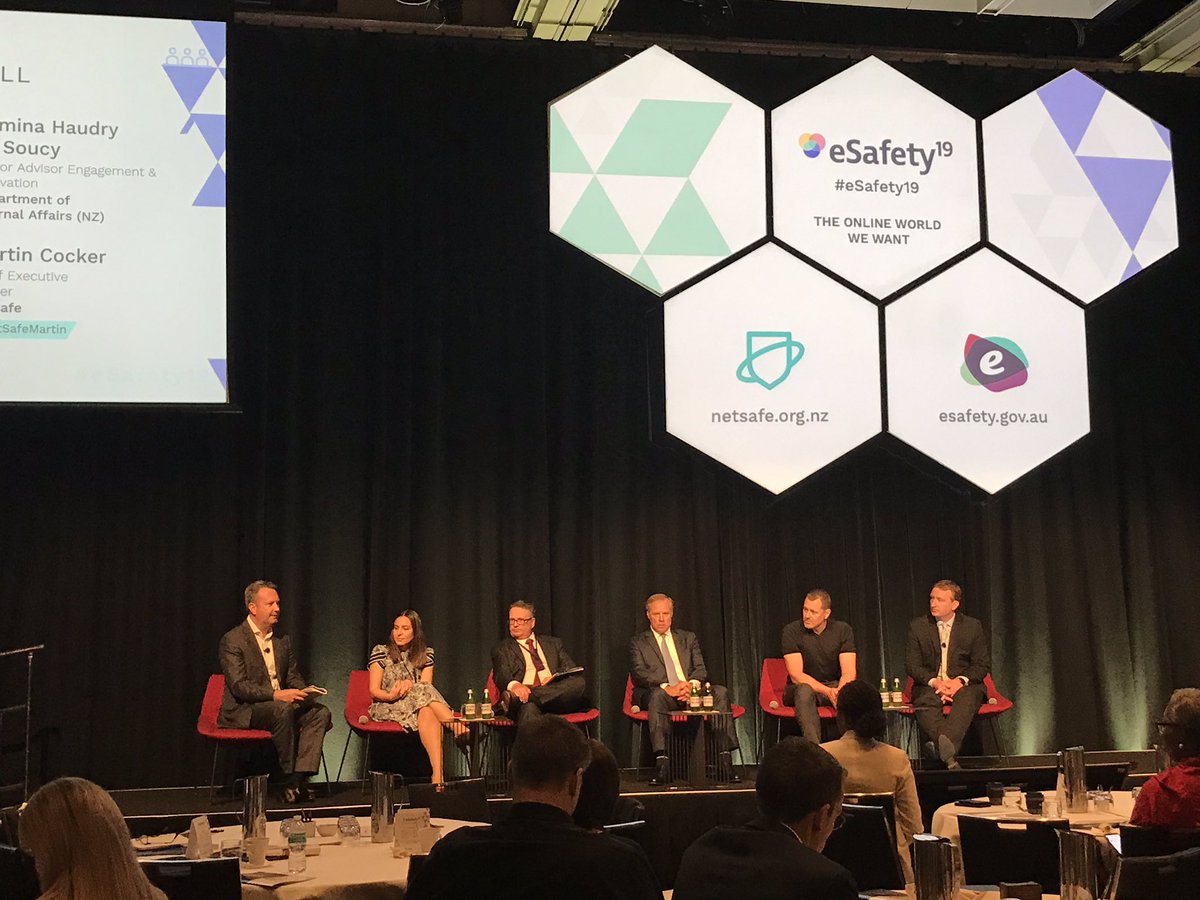 eSafetyOffice's tweet image. @NetSafeMartin CEO  @netsafeNZ &amp;amp; our panel of experts @jordantcarter @Jarmadoros @ColinCrowell
about to discuss &amp;amp; reflect on the progress made by the #ChristchurchCall #eSafety19 conference.