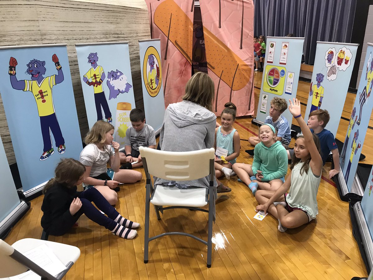 These kiddos loved Body Venture! Thanks <a href="/sjkelley6/">Stefanie Kelley</a> for organizing such an educational experience! <a href="/SMSD_Corinth/">Corinth Dragons</a>