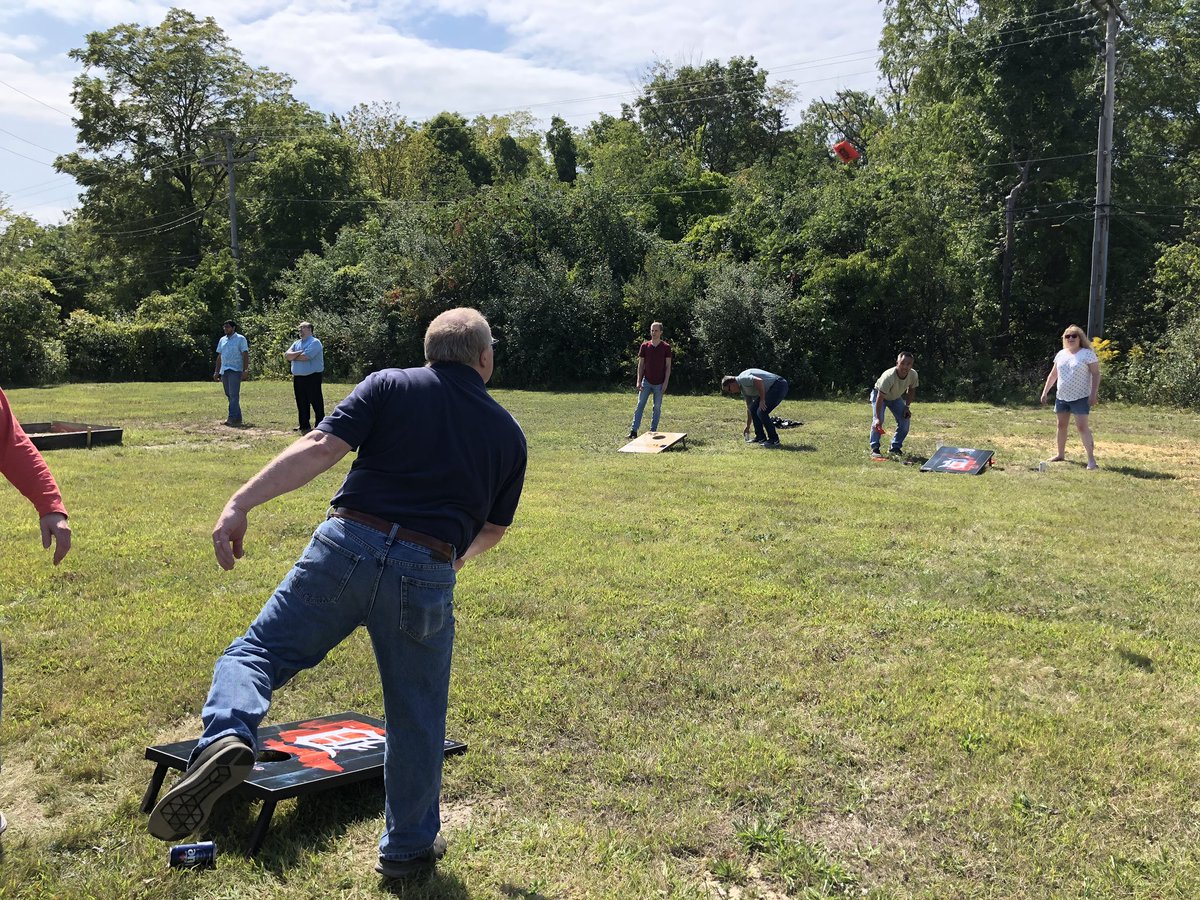 SegulaGrpUSA's tweet photo. Just a few more pics from @SegulaGrpUSA End of summer BBQ #teambuilding #PlymouthMi https://t.co/yZj8NhsNcH