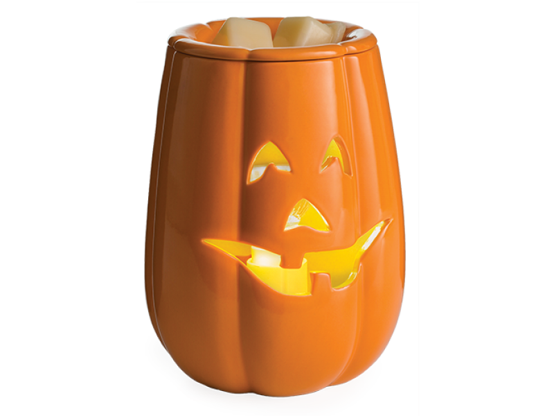 wwegirl9's tweet image. Look at what we have #jackolantern #pluggin and #warmers. Come by my website: countryscentscandles.com/store/doreensc… to grab these adorable items.  Dont forget to check out our #fall scents. use code COUNTRYLIFE10 to get 10% off your 1st order. #halloween #pumpkins #holidays