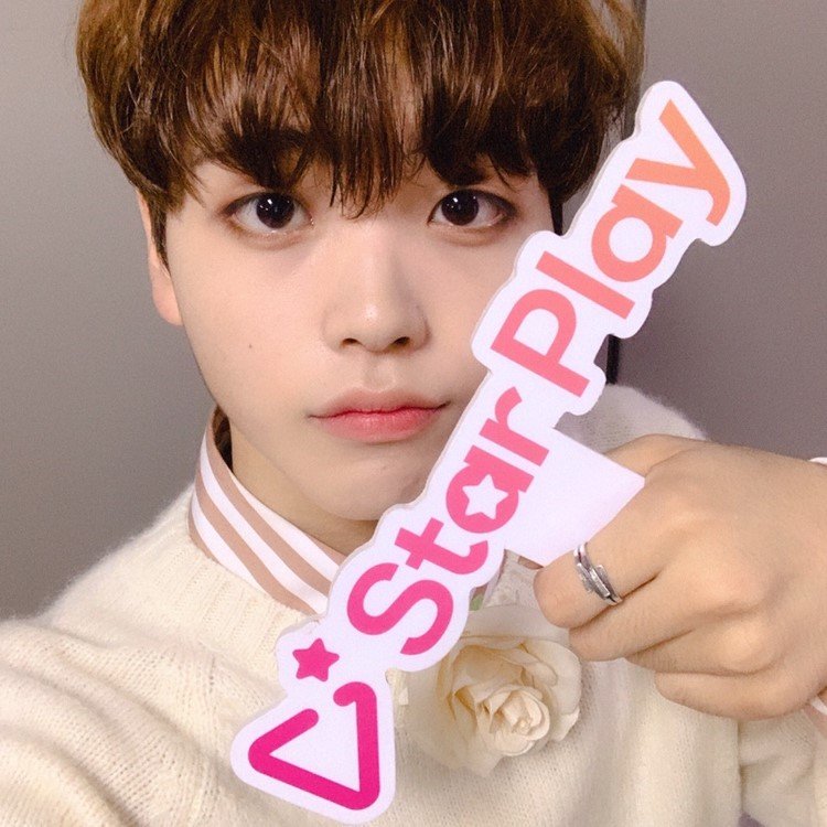 mystarplay's tweet photo. @x1official101 #X1 #엑스원 #한승우 #조승연 #김우석 #김요한 #이한결 #차준호 #손동표 #강민희 #이은상 #송형준 #남도현 #SBSMTV #THESHOW #더쇼 #스타플레이 #STARPLAY #gleammedia https://t.co/XvmFrleunG