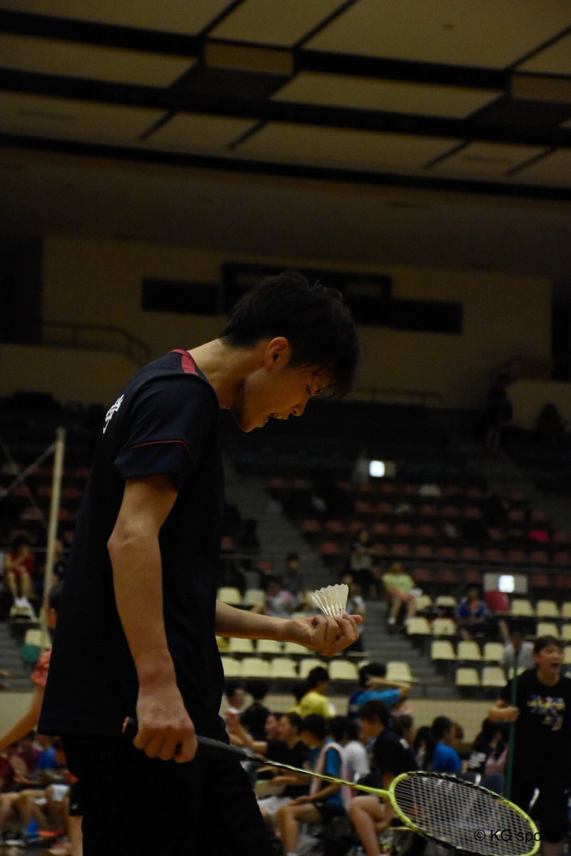 【バドミントン部男子】平成３１年度関西学生バドミントン秋季リーグ戦／第２戦／対甲南大／於・近畿大学東大阪キャンパス体育館

Ｓ２ 田中（人１）☆２ー１

セットカウント: ２ー０