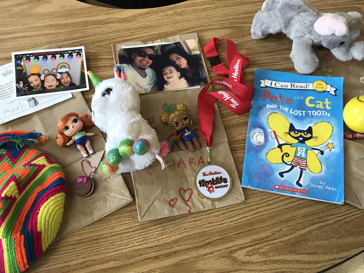 FDK101Valentine's tweet photo. We are learning so many interesting things about our friends through our “All About Me” bags. 👍🏻 #Unique #DifferentInterests @ValentineDPCDSB https://t.co/55kkkB4Inu