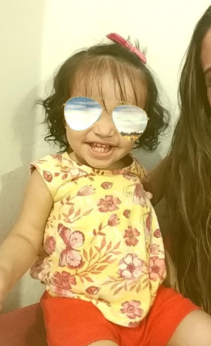 ErikaSilvaa04's tweet photo. Garota adora uma foto 😂😍 https://t.co/0NOITY3OIJ