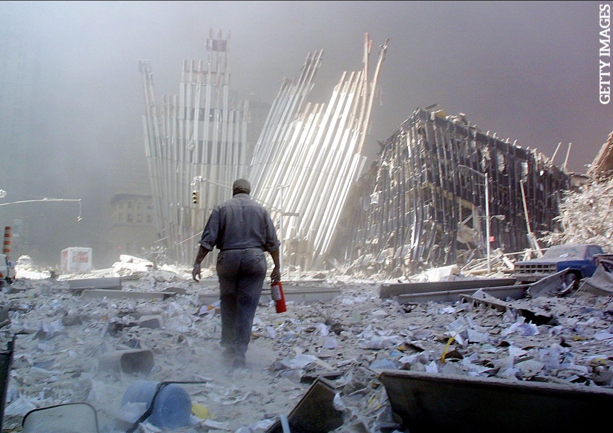 CarlAzuz's tweet photo. Tomorrow on CNN 10: a look back at the tragic and momentous events of September 11, 2001. https://t.co/QNSBNTpK6t