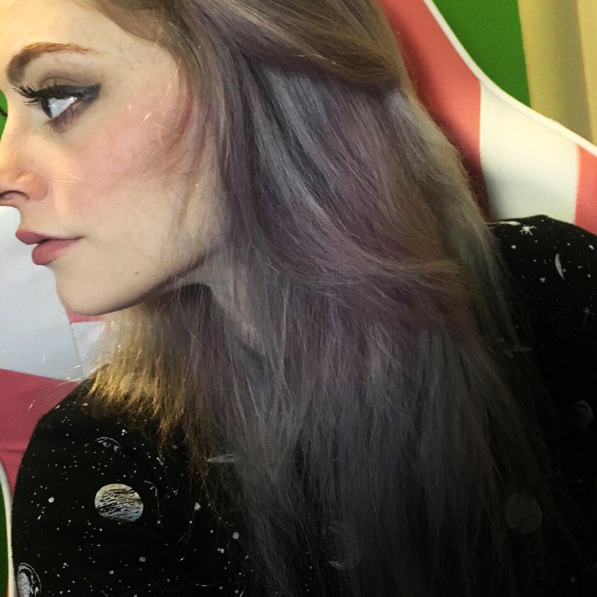Spacecandi On Twitter I Tried To Dye My Hair A Cooler Medium Ash