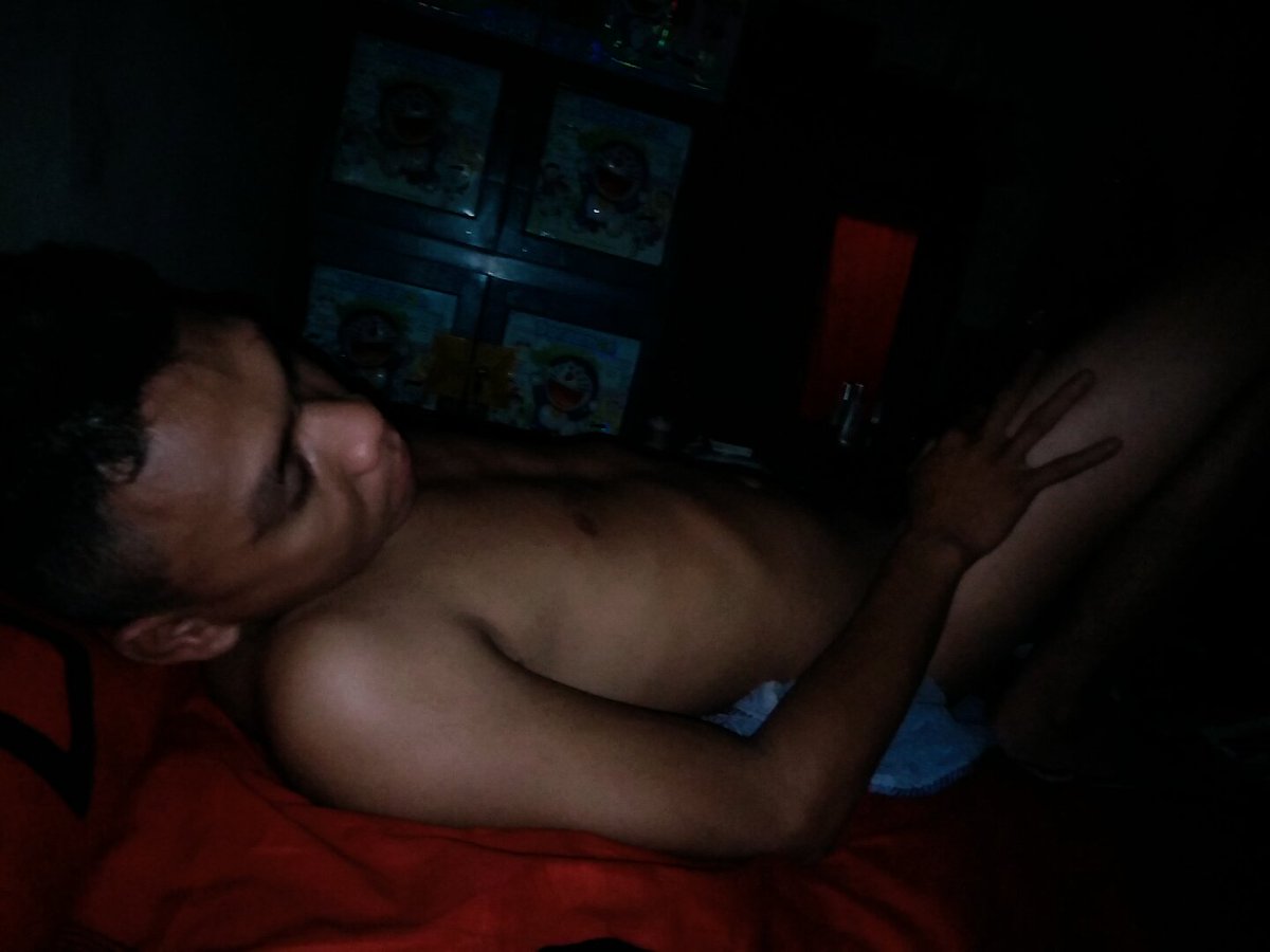 waria_afika's tweet photo. tamunya tepar kelelahaan ada yg msih kuat atau mau bo waria tangsel 0881024385076 https://t.co/oLH4JMzr65