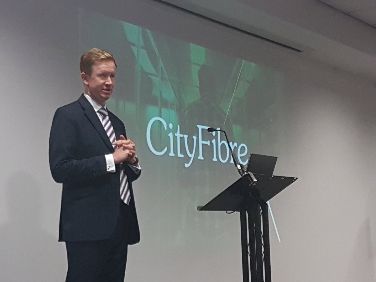 sweeney_zo's tweet photo. Feeling very connected at @CityFibre Technology in #Coventry today, with the city leading the way as the most connected in the UK #ThisisCoventry #5GIsHere @cwchamber https://t.co/ARGR5zpW2Y