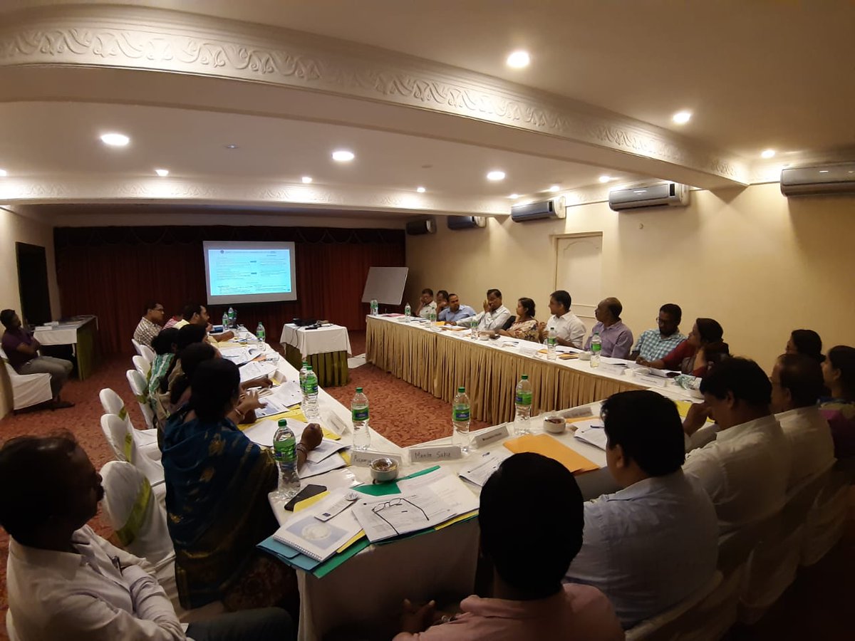Prajafoundation's tweet photo. Today at #Odisha State Consultation on #UrbanGovernance organised by #Praja it was discussed how the @bmcbbsr independently controls 8 out of 18 functions listed in #74thconstitutionalAmendment (1/2) https://t.co/5nSMC7bJqa