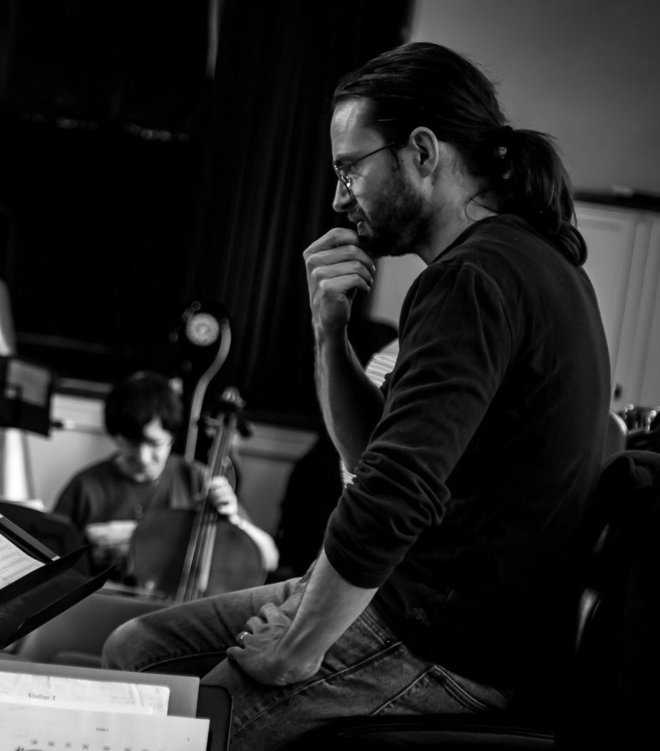 JKAConductor's tweet photo. In full crossover mode rehearsing with @MiaAndTheMoon for their set with @LeicesterSymph at @demontforthall on 22 Sept!
Beautiful, atmospheric rehearsal shots from @digi_mechanic https://t.co/A5D6cs6dP5