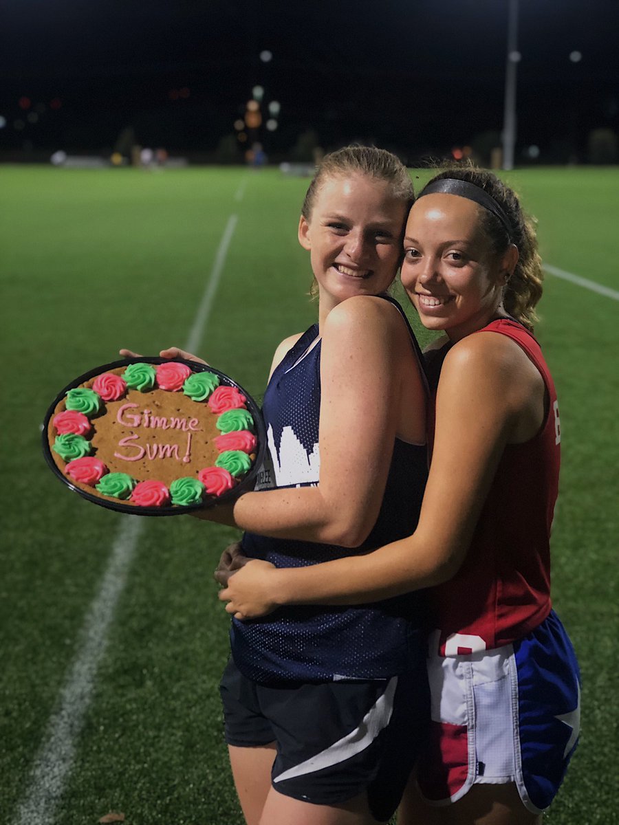 colombianbum's tweet image. Definitely in the running for cutest couple @txmelee @Ultimatesummer9