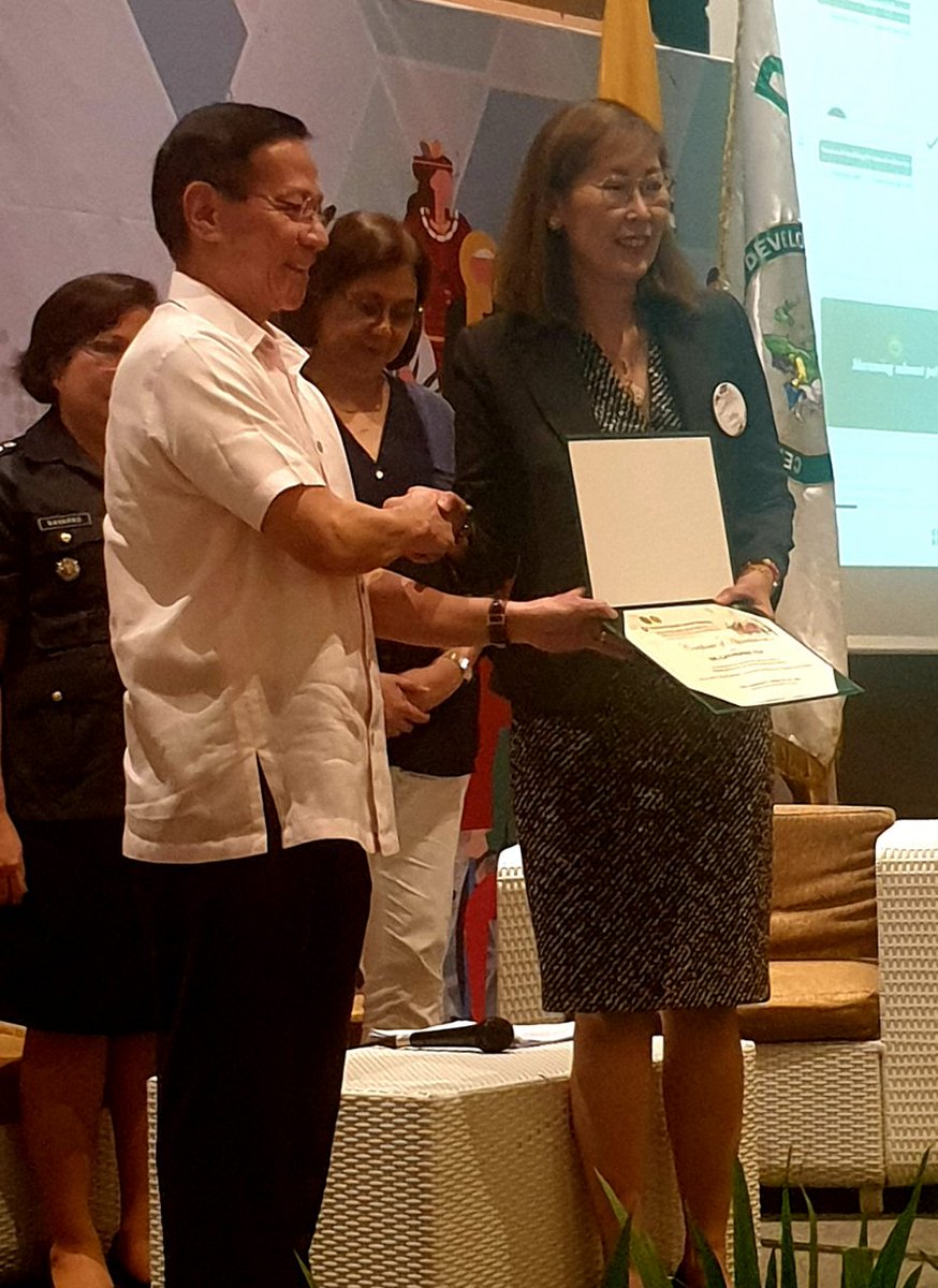 hpbsurgeon1's tweet photo. Resource stratified framework helps "Build structure, systems & people" onward to 2030 Healthy Filipinos! @ABSCBNNews @DOHgovph #fightingcancertogether #SoMe4Surgery #nooneleftbehind #universalheathcare #NICCA #referralpathways #resourcestratifiedframework @ASCO @GlobalSurg https://t.co/YaP740wYtV