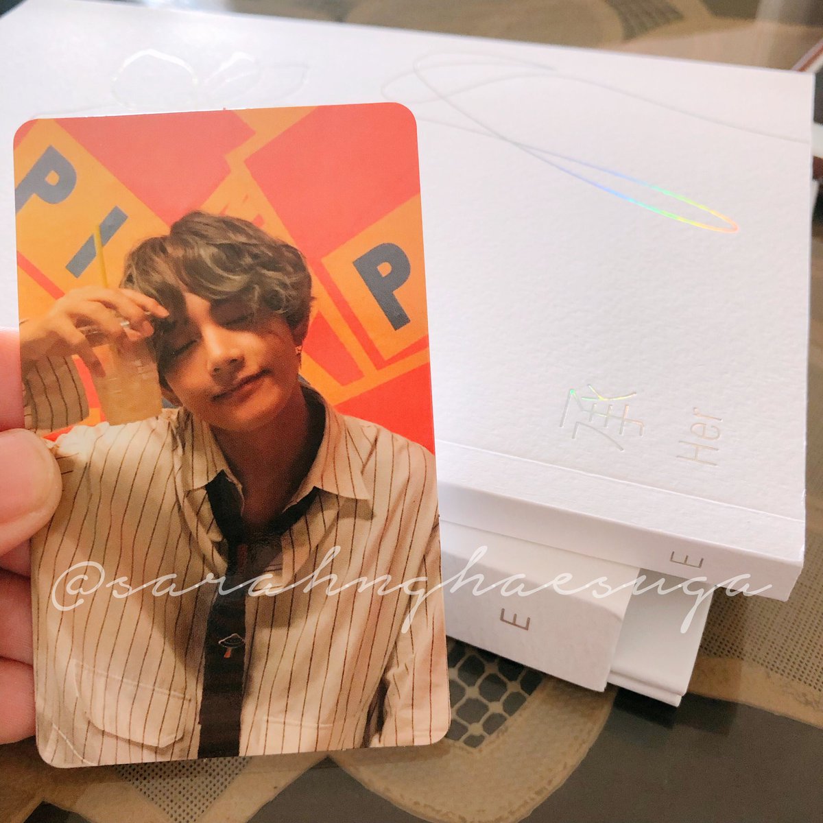 sarahnghaesuga_'s tweet photo. WTT/Looking for Trade
✨LOVE YOURSELF: Her Photocards✨
Have:
•Jin (Version O)
•Jungkook (Version V)
•Taehyung (Version E)
Want:
•All Yoongi/Suga counterparts. 🥺
#KPopTradePH #BTSTradePH #TradingPH #BTSTrade https://t.co/FeojXFEWPo