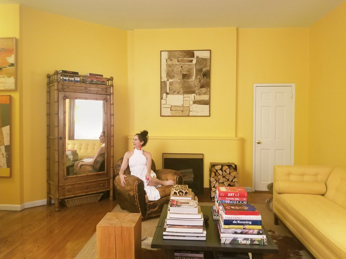 eknybikinis's tweet photo. NYC-based Stylist and Fashion Designer @ElizabethKosich at home with @Forbes. See https://t.co/elEWblIfbV for full interview. #forbes #eknybikinis #theebwrap #femalefounder https://t.co/cLFsWXw3Jz