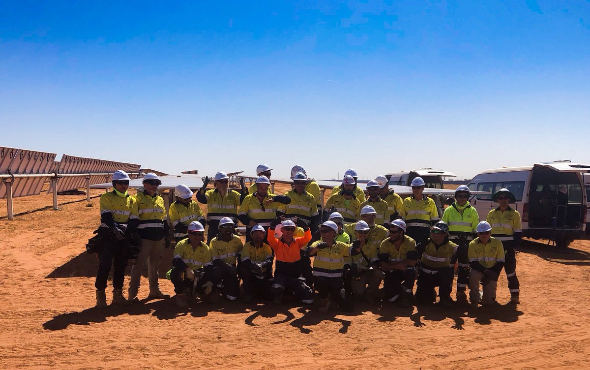 beon_ES's tweet photo. Our team on the Yatpool solar farm hit a major milestone earlier today with the final row of panels installed. A fantastic achievement for the mechanical team. Congratulations to all involved! #solarpower #RenewableEnergy https://t.co/toZP9TSGfn