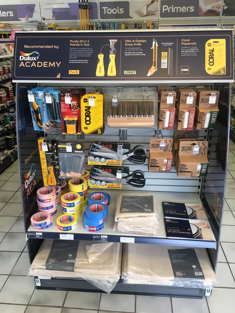 TwoFussyBlokes's tweet photo. What a privilege to be able to see #TwoFussyBlokes rollers on the Recommended by @duluxacademy stand at @DuluxDecCentre in Slough. https://t.co/94yGQLvwxe
