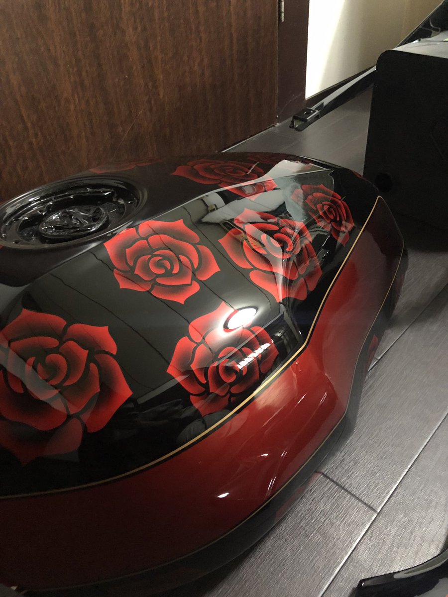 ひろ custom paint tweet media