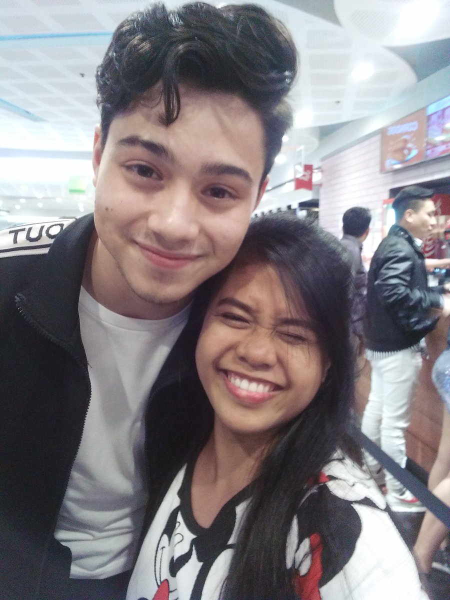 imgenevieve_'s tweet photo. Buo na ashmich heart ko 💜
I saw them with the same day 💞🙈
Love you both!
@ashdlmundo @mrmichwunder https://t.co/F9QqWTCbxW