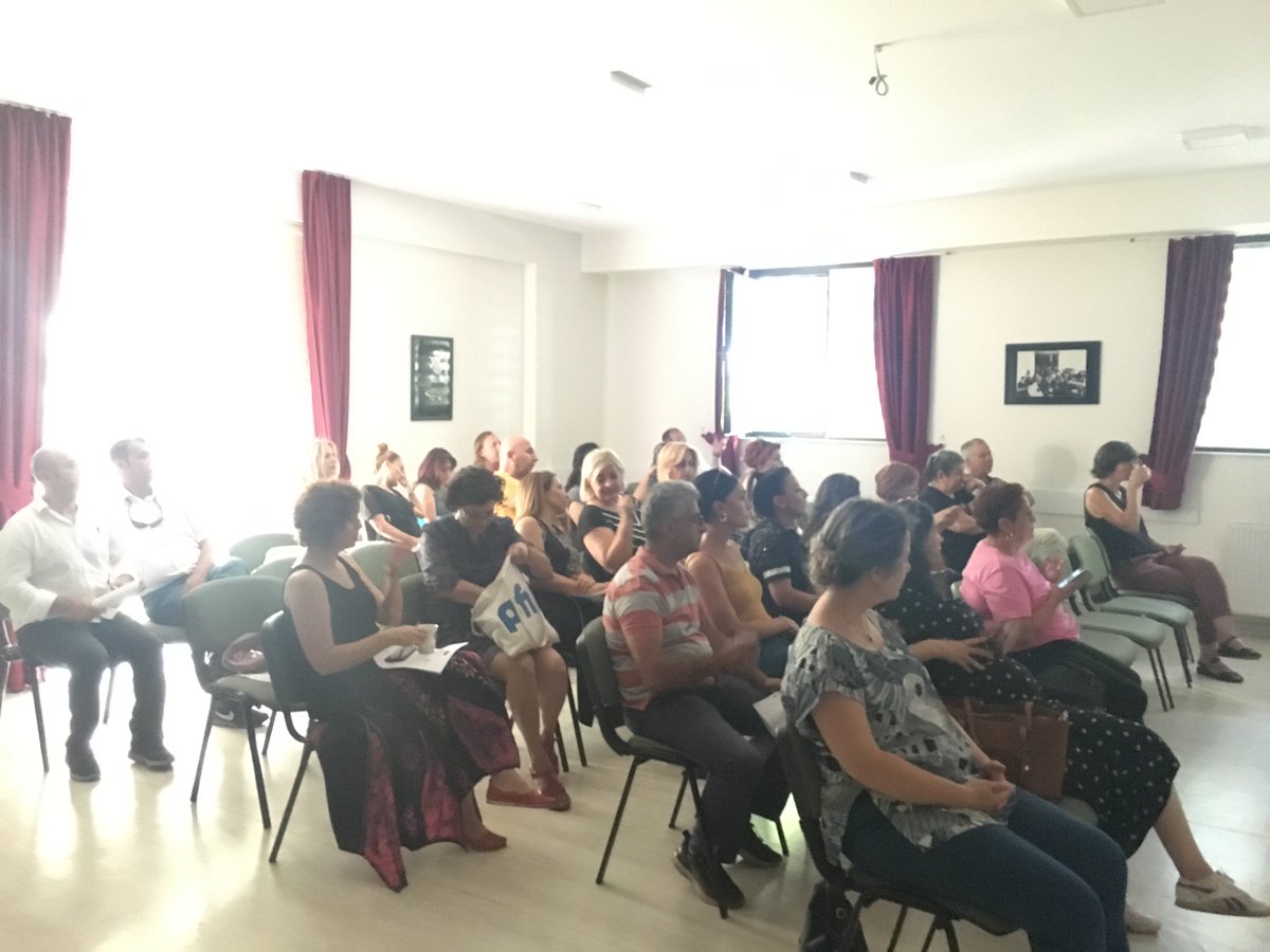 CankayaAB's tweet photo. 30 Temmuz'da Çankaya Belediyesi Esat Çankaya Evinde gerçekleştirdiğimiz eğitimimizle birlikte Çankaya Evleri yöneticilerine iklim değişikliğini, evde ve iş yerlerinde yapılabilecek bireysel tasarruf önlemlerini ve ekolojik ayak izini anlattık.
#sehireslestirme #towntwinning https://t.co/sGVP3qRiAN