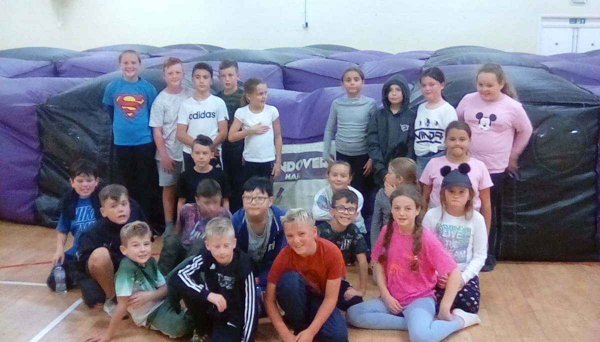 rhwsprimary's tweet photo. Getting ready for our final activity of the day, the 'Runaround Quiz'. We've had a fantastic, busy day. #Condover2019 https://t.co/314new6apr