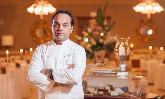 .<a href="/Oseleta/">Oseleta Restaurant</a>, il Mediterraneo sul Garda.
Scopriamo il ristorante di <a href="/VillaCordevigo/">Villa Cordevigo Relais & Châteaux</a> a Cavaion Veronese, nel circuito Relais &amp; Châteaux. Chef è il campano D'Aquino... identitagolose.it/sito/it/132/24…