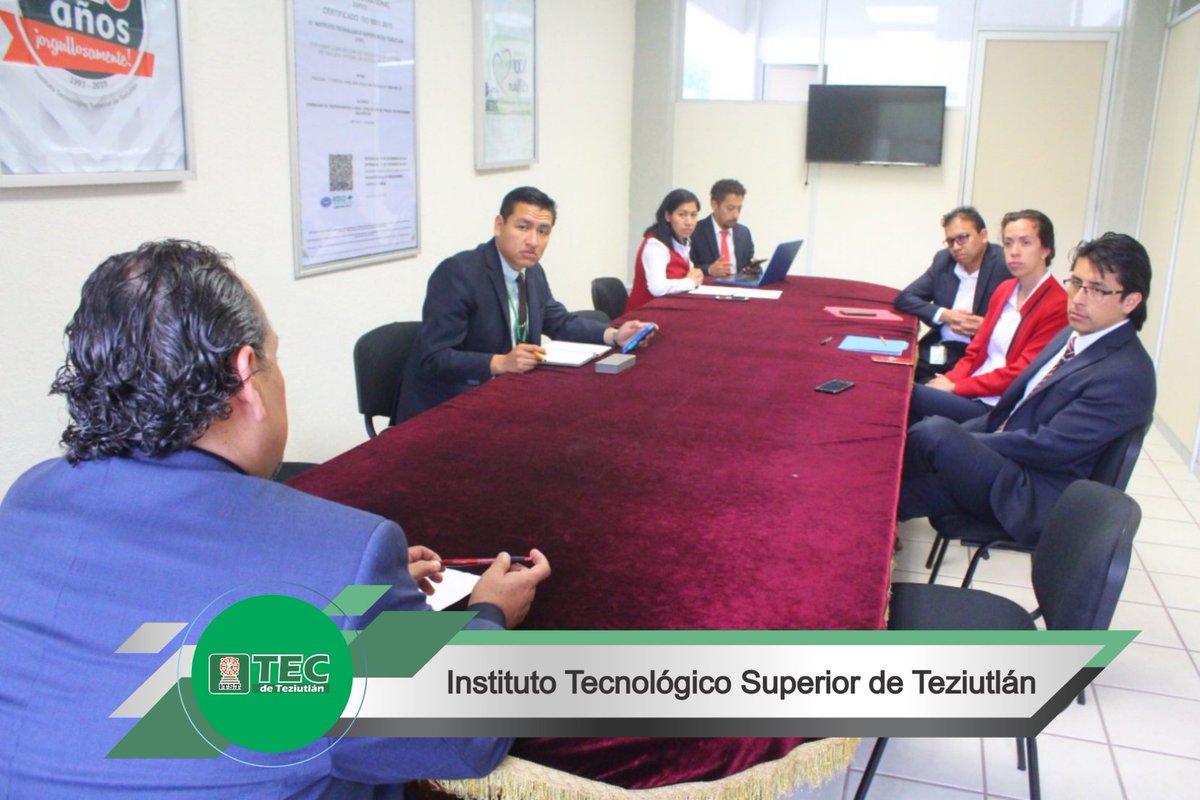 TecNMTeziutlan's tweet photo. Parte medular de esta #ReAcreditación por @CACEI, es la entrevista de nuestro consejo acreditador a la plantilla docente que conforman la carrera de #IngenieríaIndustrial. 
¡Mucho éxito!
#OrgulloMapache https://t.co/eQoUVQKu0o