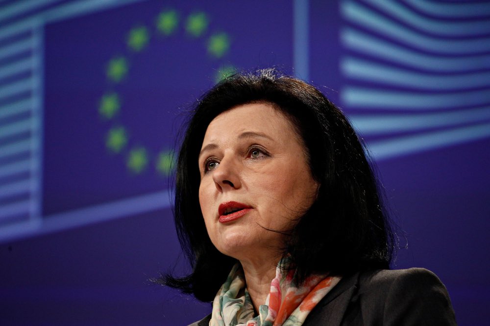 PrivaSense's tweet photo. VP and Commissioner-designate Vera Jourová will lead the work on the Rule of Law, including the EU Charter of Fundamental Rights #CFREU and the EU’s accession to the European Convention of Human Rights #ECHR.
https://t.co/9DnXWoDno4
#privacy #dataprotection https://t.co/398oouFjP0