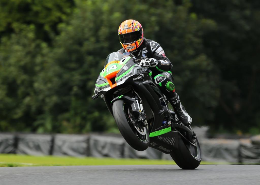 Kawasaki Team Green (@ukteamgreen) on Twitter photo #wheeliewednesday from the new Superstock 1000 lap record holder at <a href="/Oulton_Park/">Oulton Park</a> <a href="/LeeJack14/">Lee Jackson</a> ✊🏻 #wheeliewednesday from the new Superstock 1000 lap record holder at <a href="/Oulton_Park/">Oulton Park</a> <a href="/LeeJack14/">Lee Jackson</a> ✊🏻