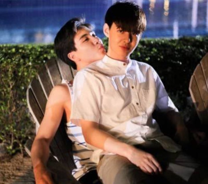 ppe2003perth's tweet photo. อย่ามาแตะกับพินซ่อนและซ่อนพินของเรา สิ่งศักดิ์สิทธิ์ประจำด้อมไทก้อน🖤❤🐯🐉
#savepinson https://t.co/lu5UnU4BvW