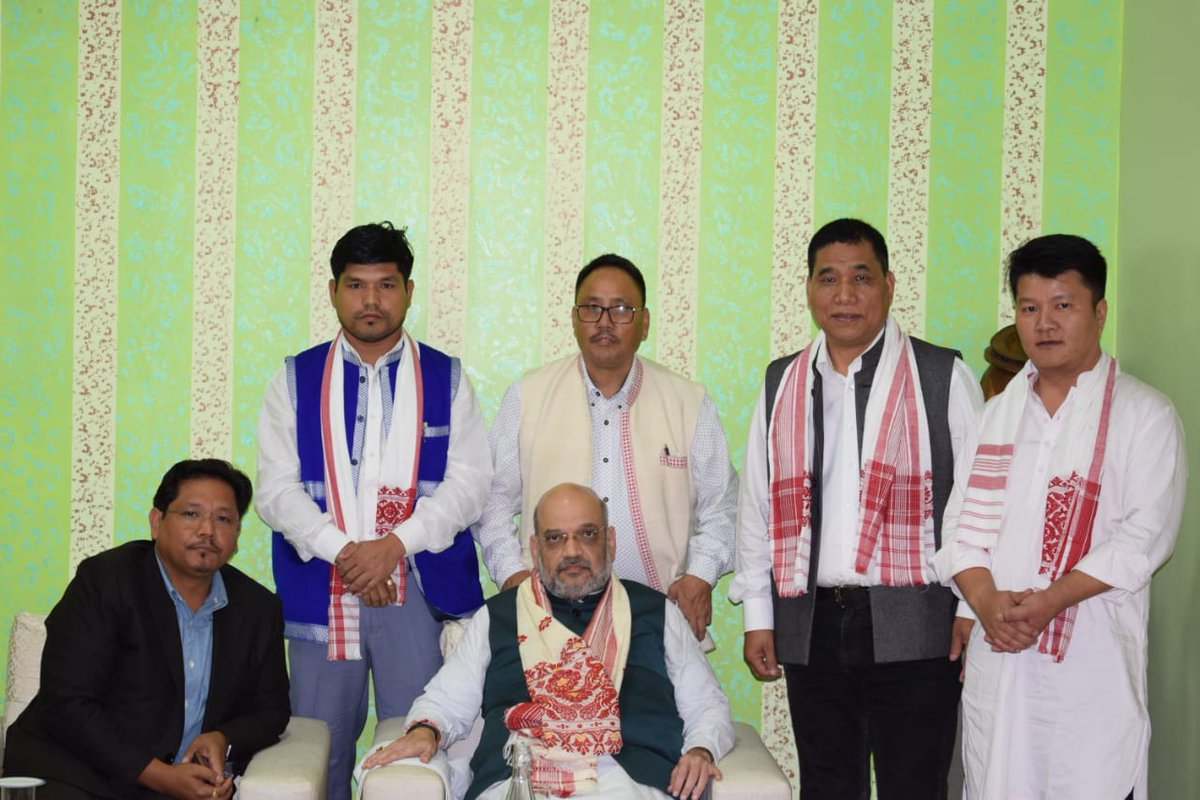 NPPIndia_'s tweet photo. NPP MLAs of Arunachal Pradesh met Shri Amit Shah, Hon'ble Union Home Minister and National President of BJP, as well as Shri Conrad K. Sangma, Hon'ble Chief Minister of Meghalaya and National President of NPP at Guwahati prior to the NEDA Meeting. https://t.co/kcXsVzQpEB