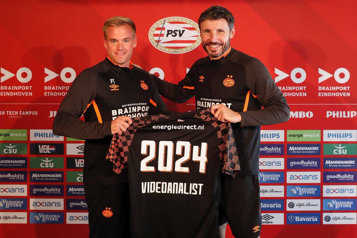 NEXT STEP 👊🏼
Na 4 seizoenen werkzaam te zijn geweest in de jeugdopleiding van #PSV is het nu tijd voor de volgende stap! <a href="/PSV/">PSV</a> 1 ✍🏼