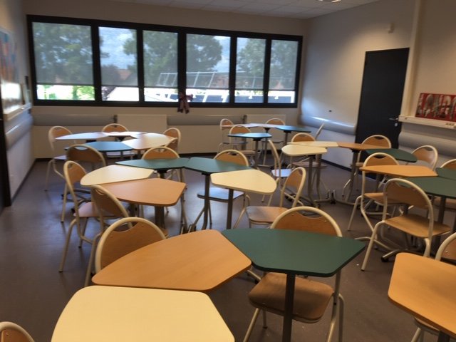 Restructuration et aménagement des espaces au collège Brassens d' #Ecouché. 
Ravi d'y avoir contribué 😀 . 
Bravo aux enseignants, équipe de direction et <a href="/ornedepartement/">Département de l'Orne</a> pour cette belle réussite et merci de votre confiance !!!