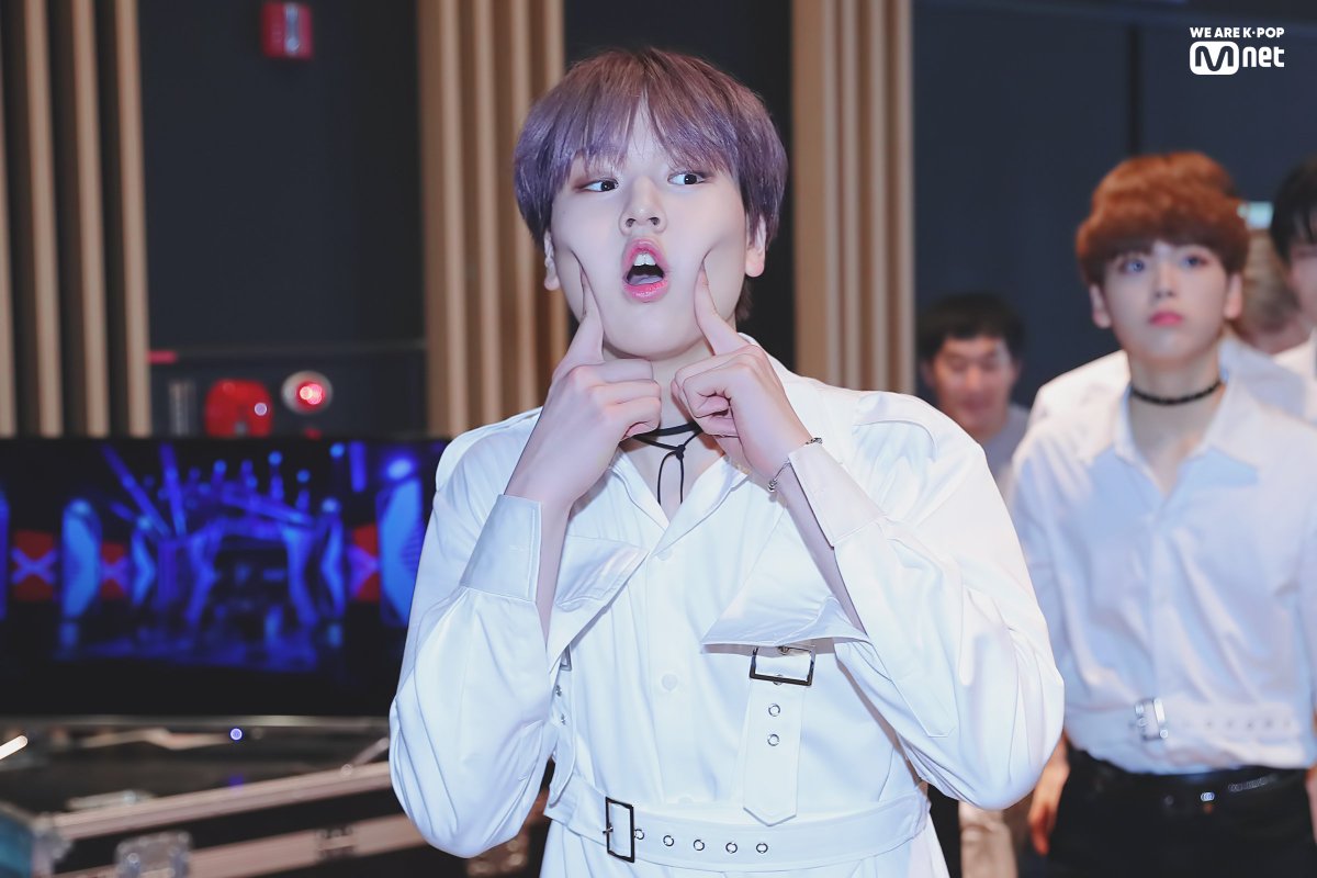 190905 #엠카운트다운 Photo Time!
★엠카 포토존★ 귀염뽀짝말랑큐티섹시시크도도 (여러분의 무한 매력을 맘껏 뽐내주세요!)
#MCOUNTDOWN #X1 #엑스원