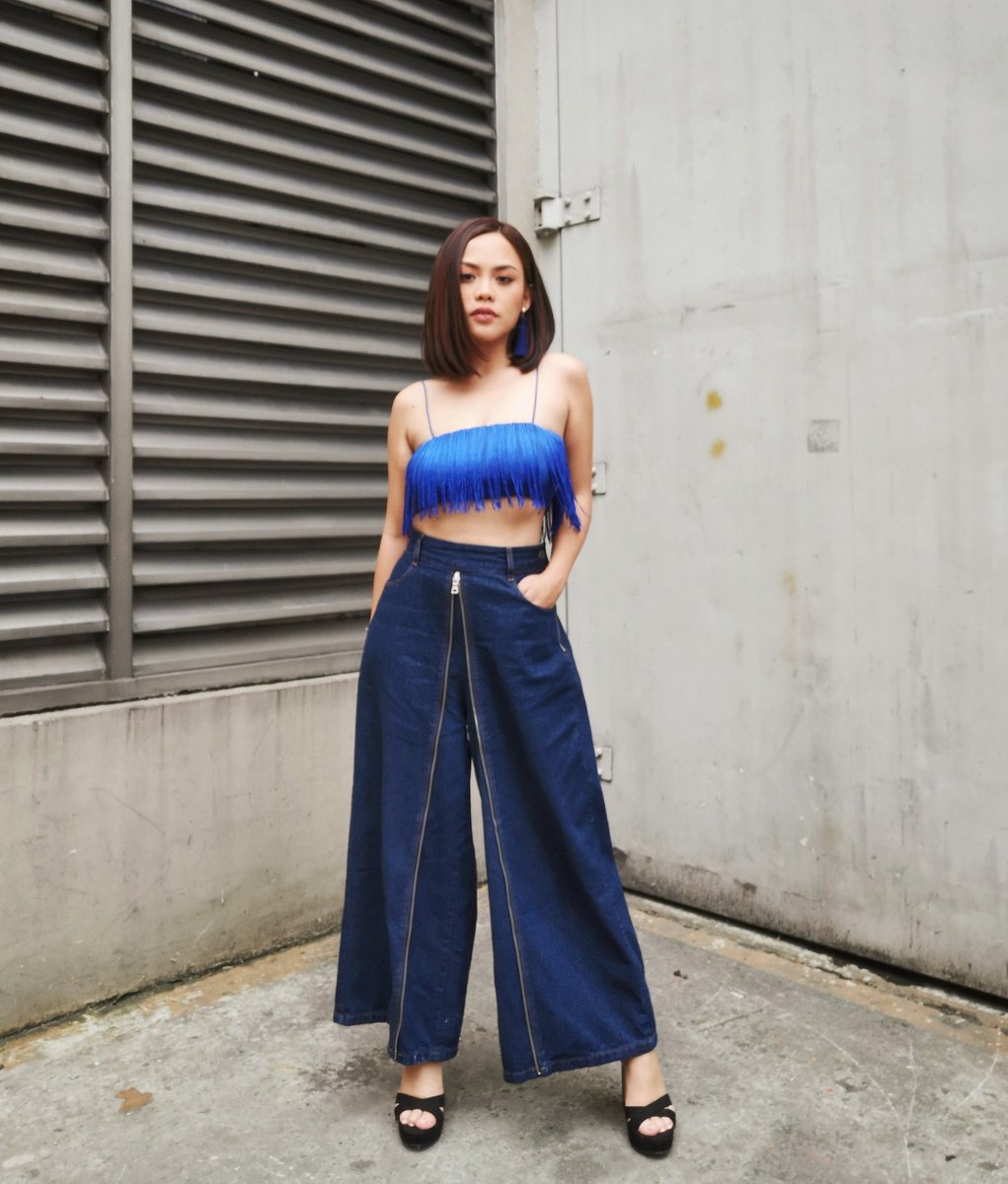 #JOWABLE x #LuluMinx 💙
Hair and make up: Miko Dacanay
Styling: John Lozano
#JLoStyleTeam