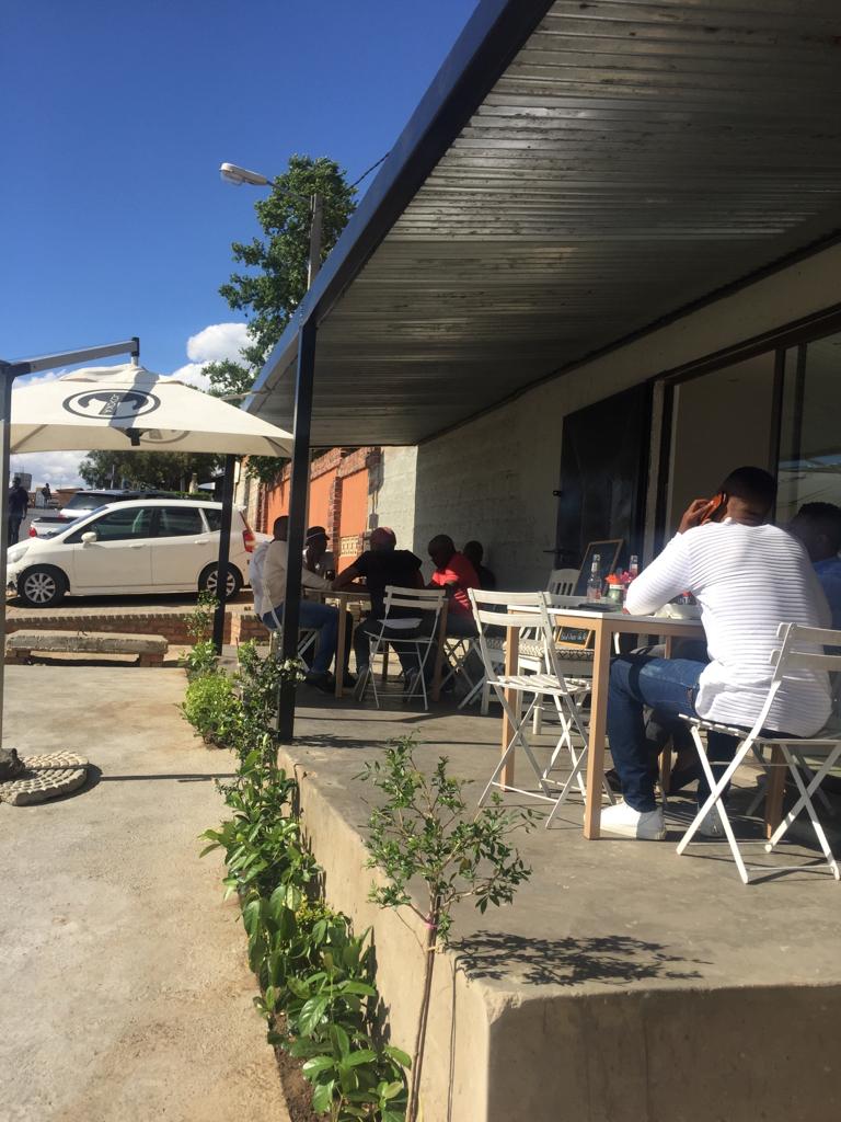 RiverParkCafe's tweet photo. Come have a meal @RiverParkCafe ☺️😊 https://t.co/uYWFC6L2mi