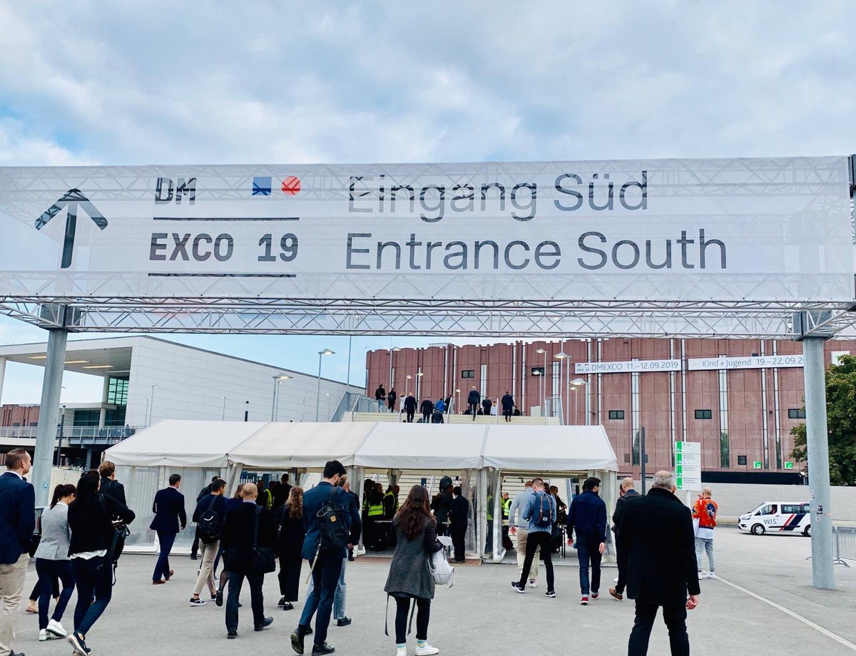 bloggeratwork's tweet photo. Los geht‘s! #DMEXCO19 https://t.co/i6acEQjQcT