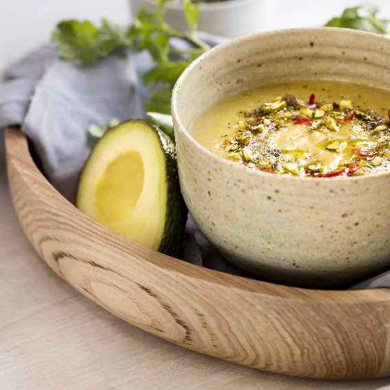 To celebrate this year’s Meat Free Week (23-29 September) <a href="/ZoeBP/">Zoe Bingley-Pullin</a> shares her delicious recipe for 'Raw Spicy Avocado Soup with Pistachio Salsa Verde'. Also featured in this month’s edition of North Shore Living magazine bit.ly/2m7aEd6  #MeatFreeWeek #GetYourVegOut