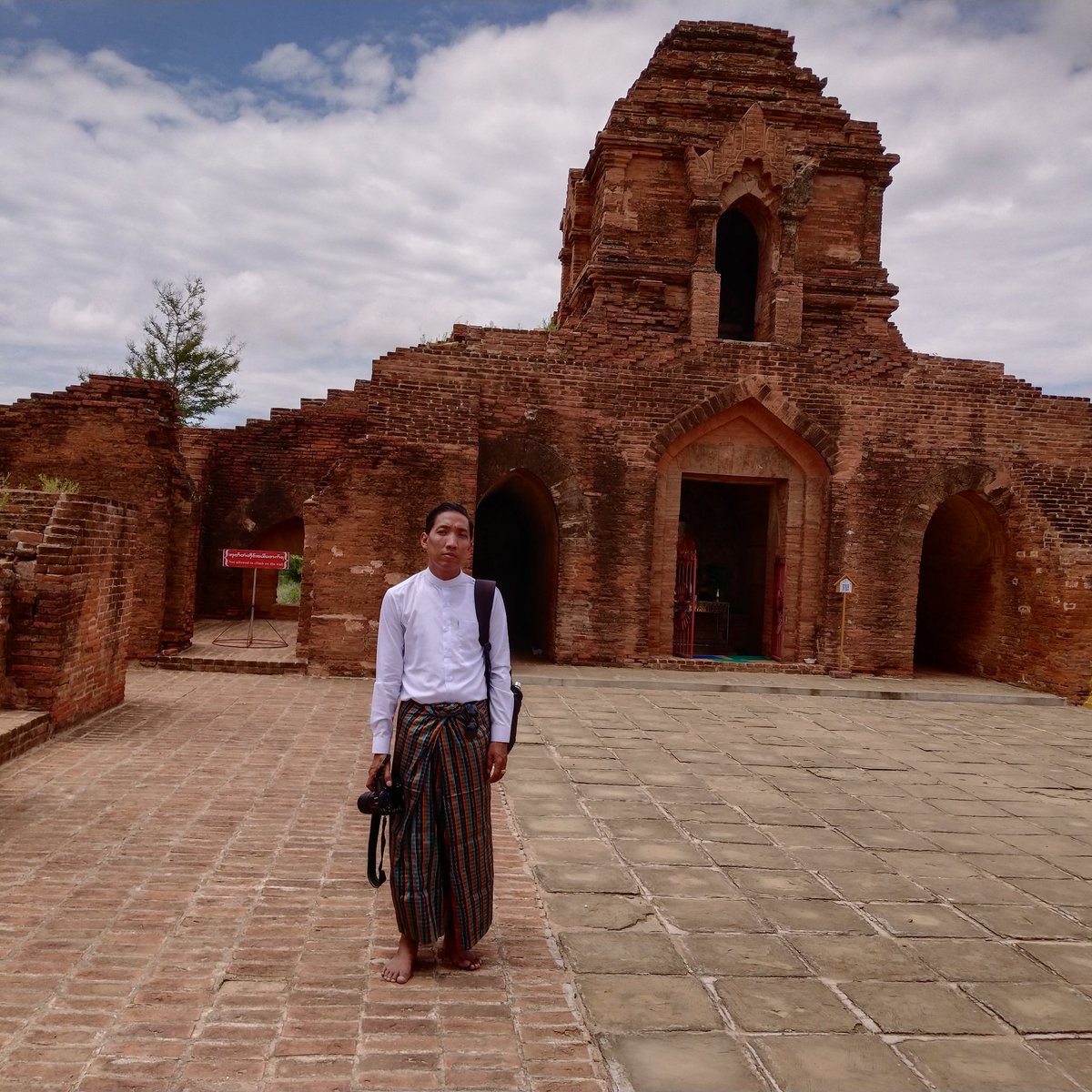 စိုးမင္းႀကီးဘုရား