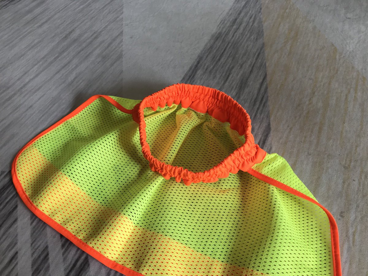 SumSafety's tweet photo. HI-VIS MESH HELMET SUN SHIELD/SAFETY SUN NECKSHADE FOR HARD HATS
·100% polyester breathable mesh fabric
·Elastic bands on top
·1'' silver reflective tape on bottom
·One sizt fit all
#hivis #NeckShade #HelmetShield #safetyapparel #ropadeseguridad #NSC #NSC2019 #nscsafety https://t.co/0803JwXZZ4