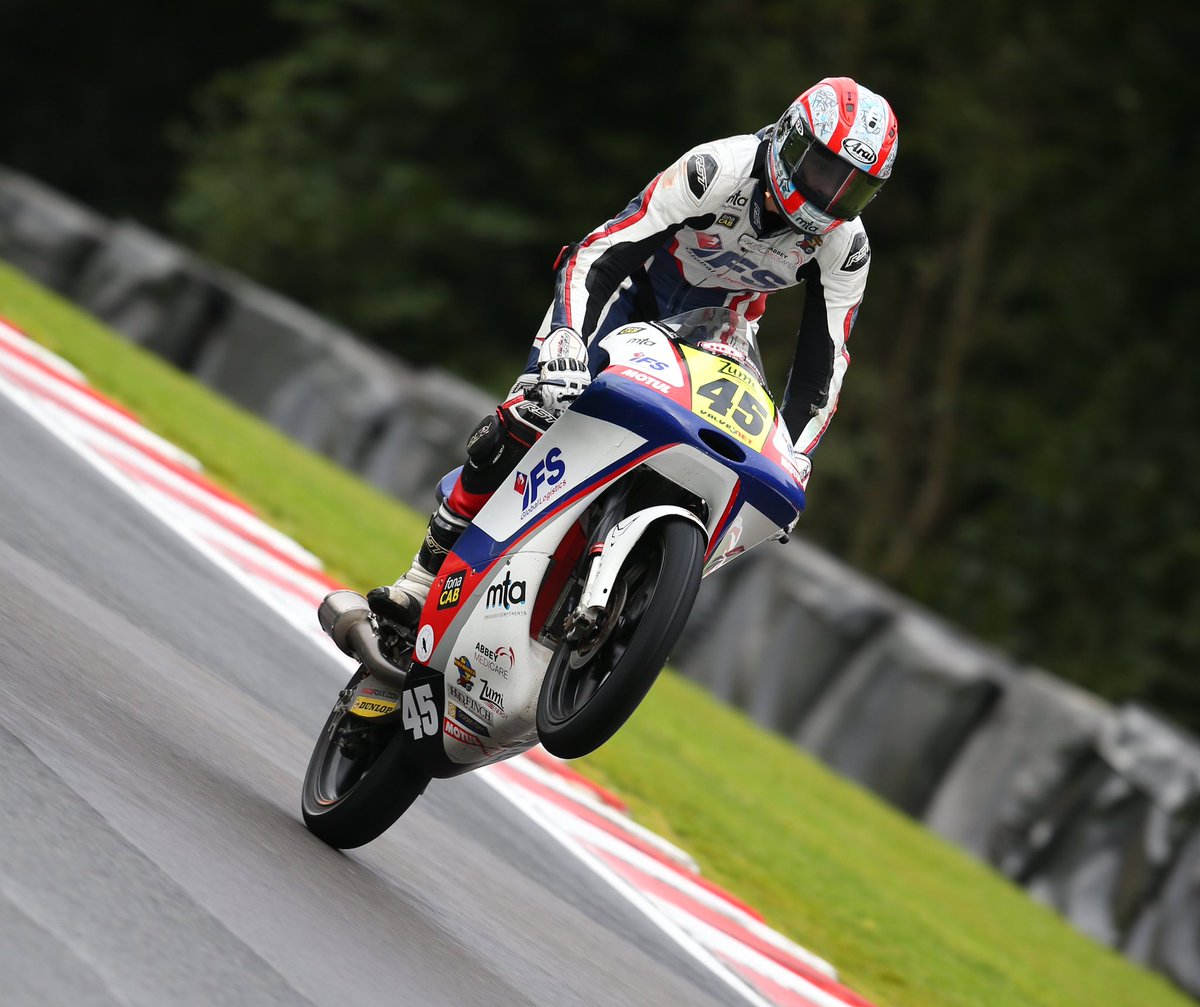 Get er up, it's wheelie Wednesday