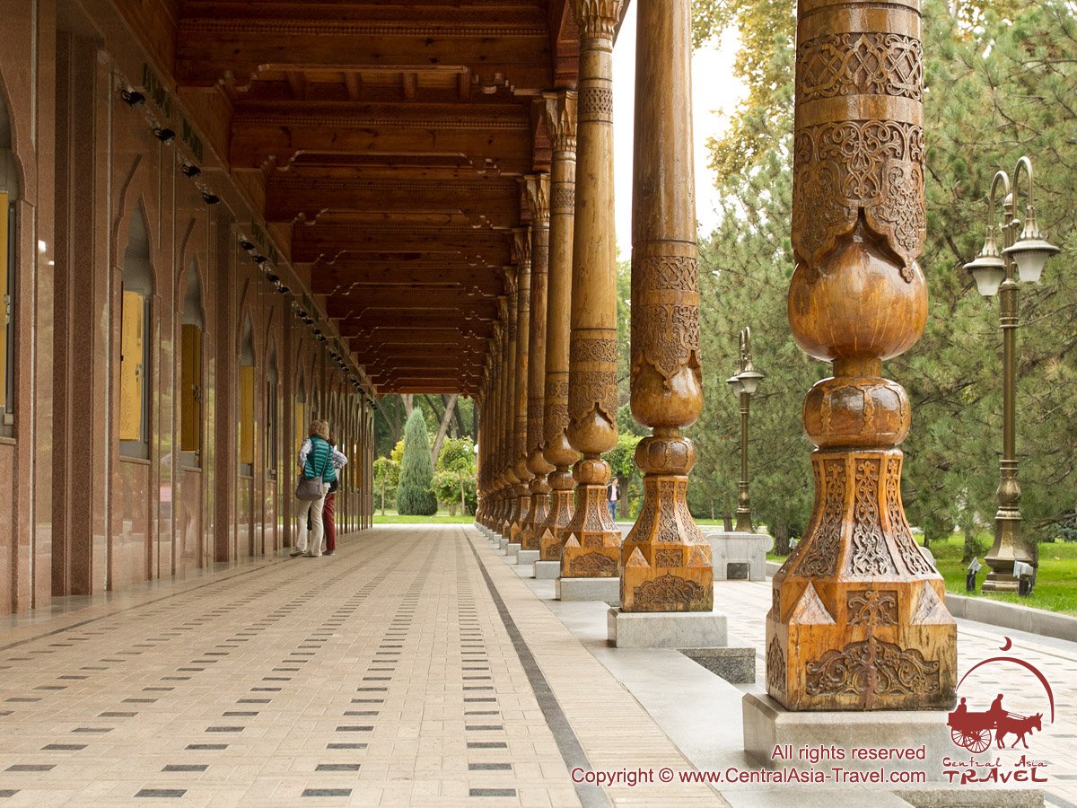 CA_Travel's tweet photo. 🌟🇺🇿 The Independence Square in #Tashkent is not just the central #sightseeing; it is a symbol of the city, where festivities are held during national holidays, and a favorite place of leisurely walking among the refreshing fountains and green alleys.
🔍 https://t.co/UGnF9AabTx https://t.co/aR5TpvpAvz