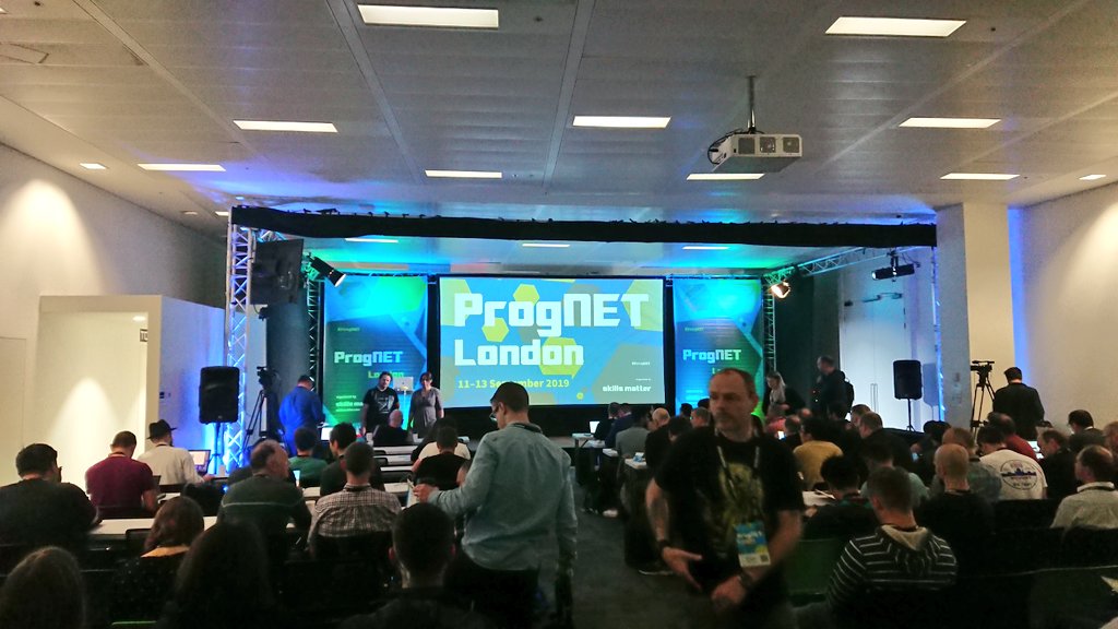 ShahidDev's tweet photo. Slowly filling up for #prognet keynote with @TessFerrandez
I'm on after the keynote in Room ALT/TAB with #Kubernetes #virtualnode stuff https://t.co/epFi3z0KzF