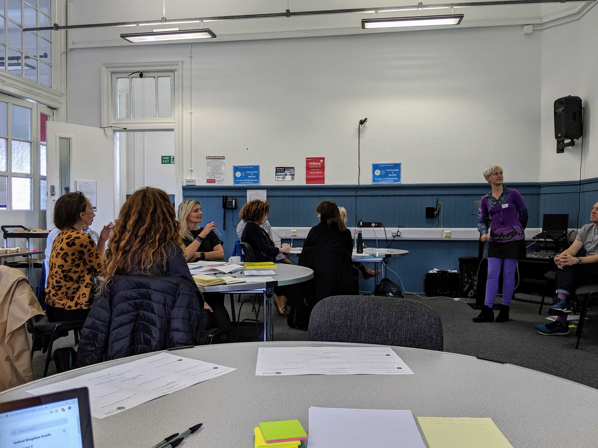 DigiScot's tweet image. A #problemstatement shared is a #problemhalved! Find your problem, then think about the simplest steps possible to find a solution.