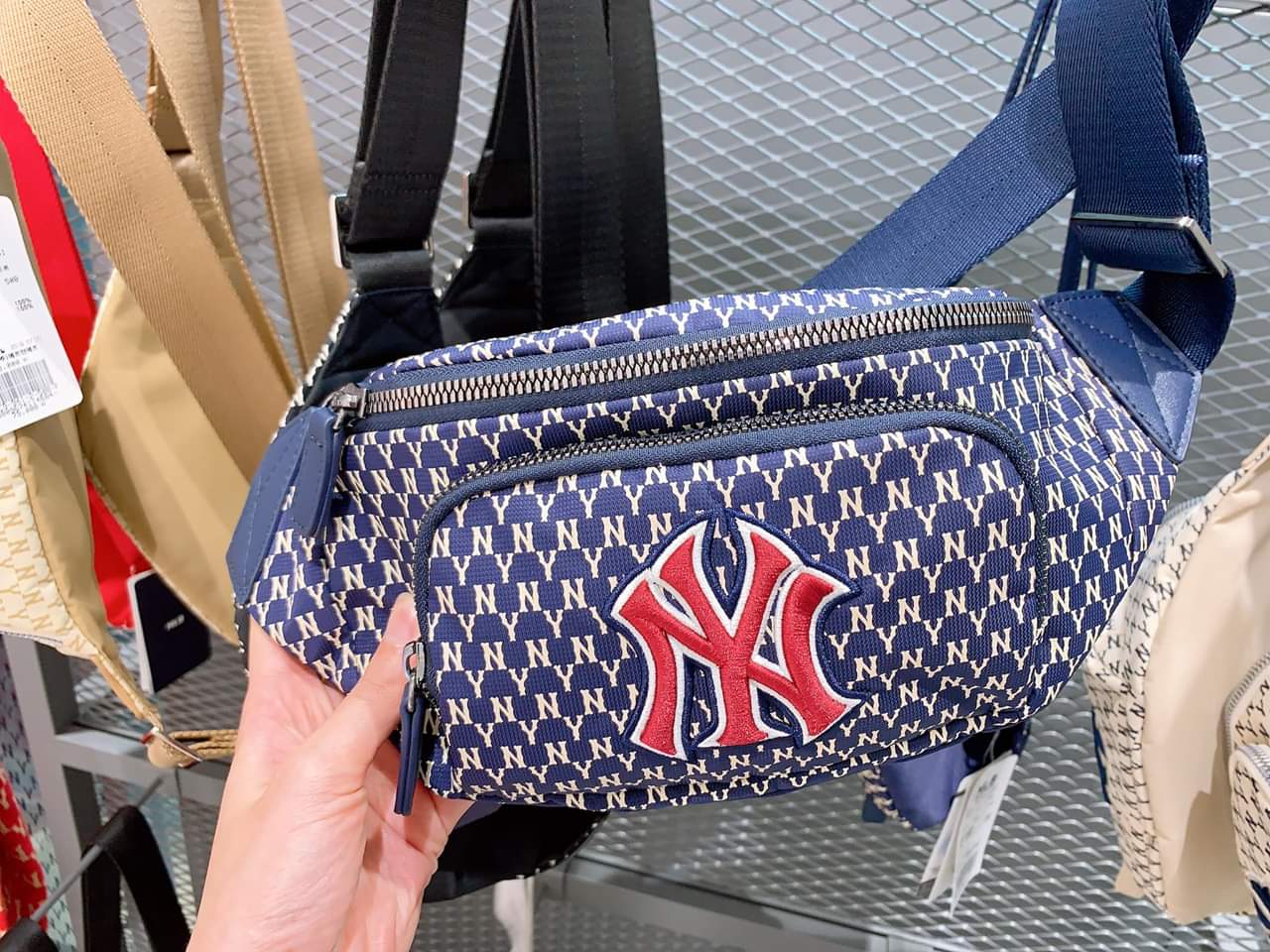 mlb x gucci bag