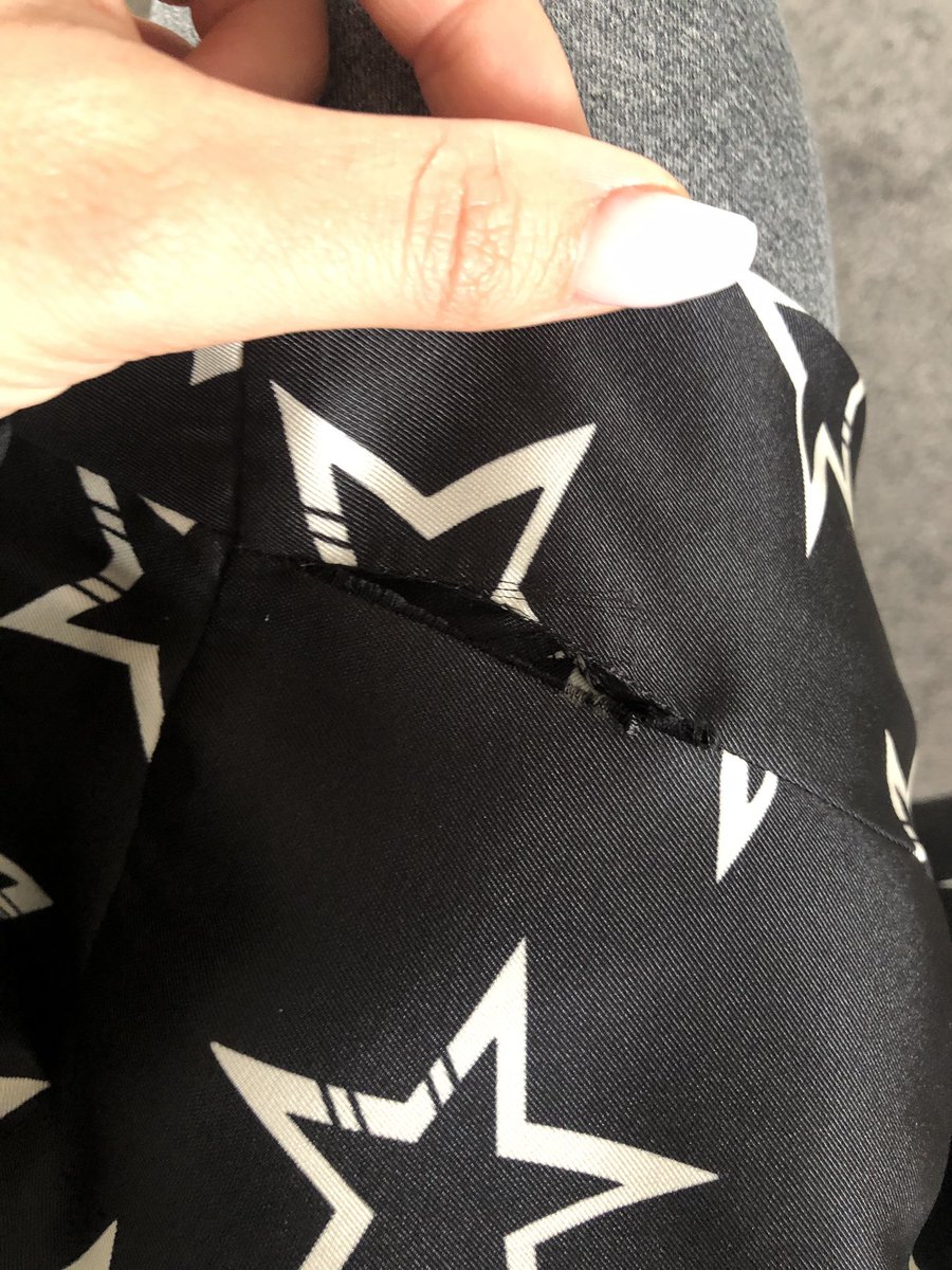 diddy3012's tweet photo. @riverisland @riverislandhelp had delivery today and found my dress has a hole in the seem can I get a replacement please https://t.co/DeIBCtwUTK