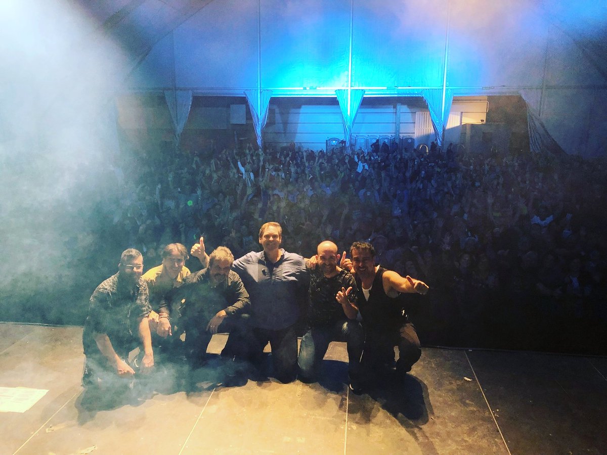 Gran noche en ALCAÑIZ, con un público maravilloso, Gracias de corazón!!!