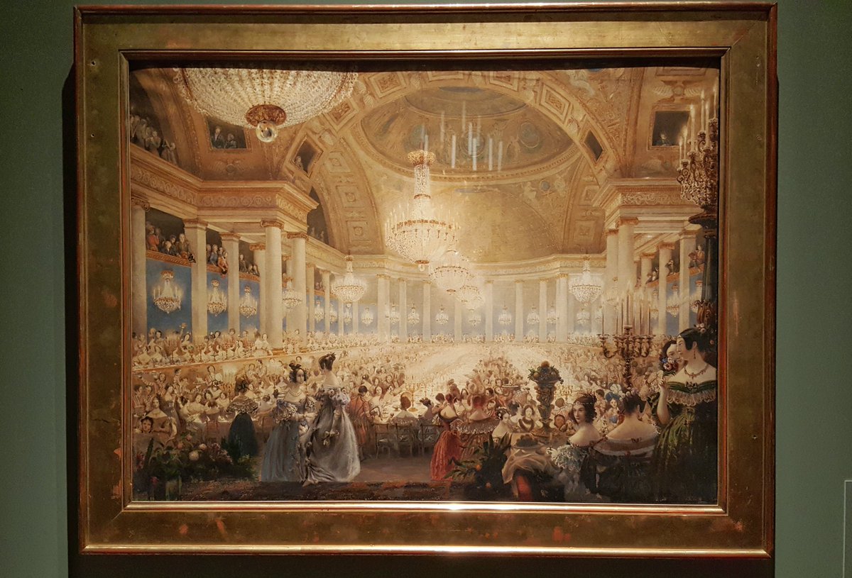 chassespleen13's tweet photo. #Parisromantique au @PetitPalais_
Le banquet des dames dans la salle de spectacle des Tuileries 1835, E. #ViolletleDuc
Salon de la princesse Marie aux Tuileries vers 1838, P. #Lafaye
Châtelaine d'homme vers 1843, #Marteau &amp; #Dalmas
Flûte traversière en cristal 1820, Cl. #Laurent https://t.co/PtKqqiwRV6