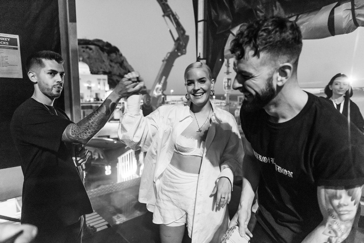 AnneMarie's tweet photo. Gibraltar part 3. Monkey Rocks Festival. 📸: @SHOTBYPHOX https://t.co/FH9B5vZQl4