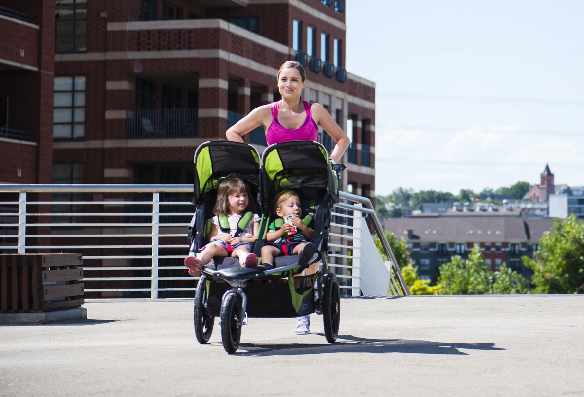 droolbaby's tweet photo. Get a head start on fun fall walks 🍂 with jogging strollers from BOB and Thule! Perfect for taking on the hiking trail or hitting city streets, BOB and Thule jogging strollers keep your kids secure during any outing and are available at #droolbabyexpo! Tickets at link in bio. https://t.co/E8zvlOI8ad